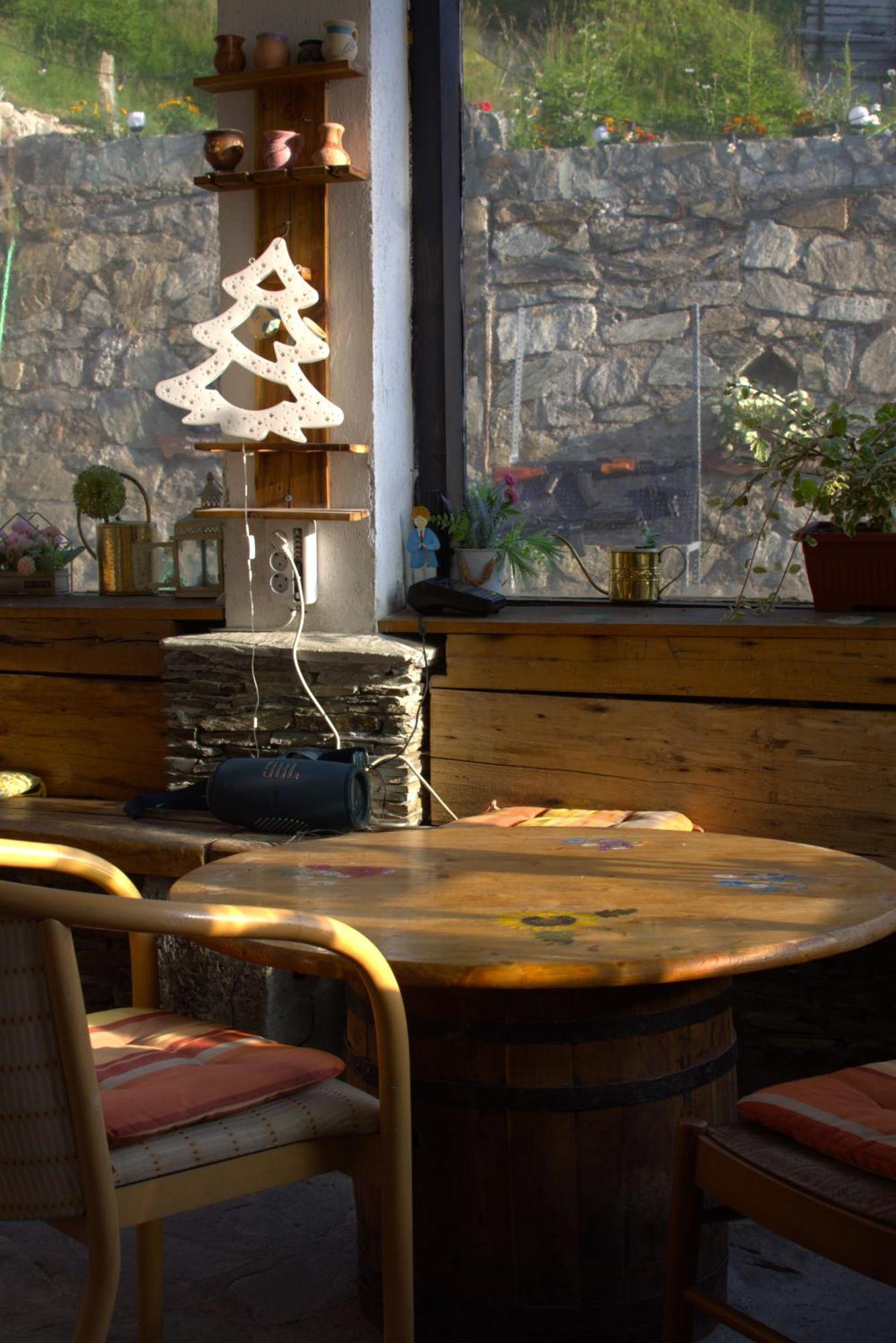 Cetina Hotel Ranca Bagian luar foto