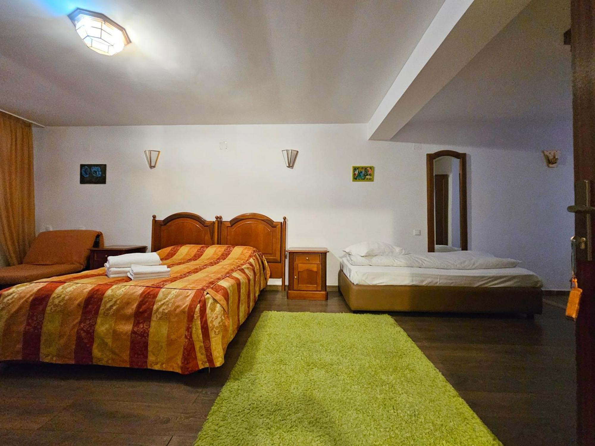 Cetina Hotel Ranca Bagian luar foto