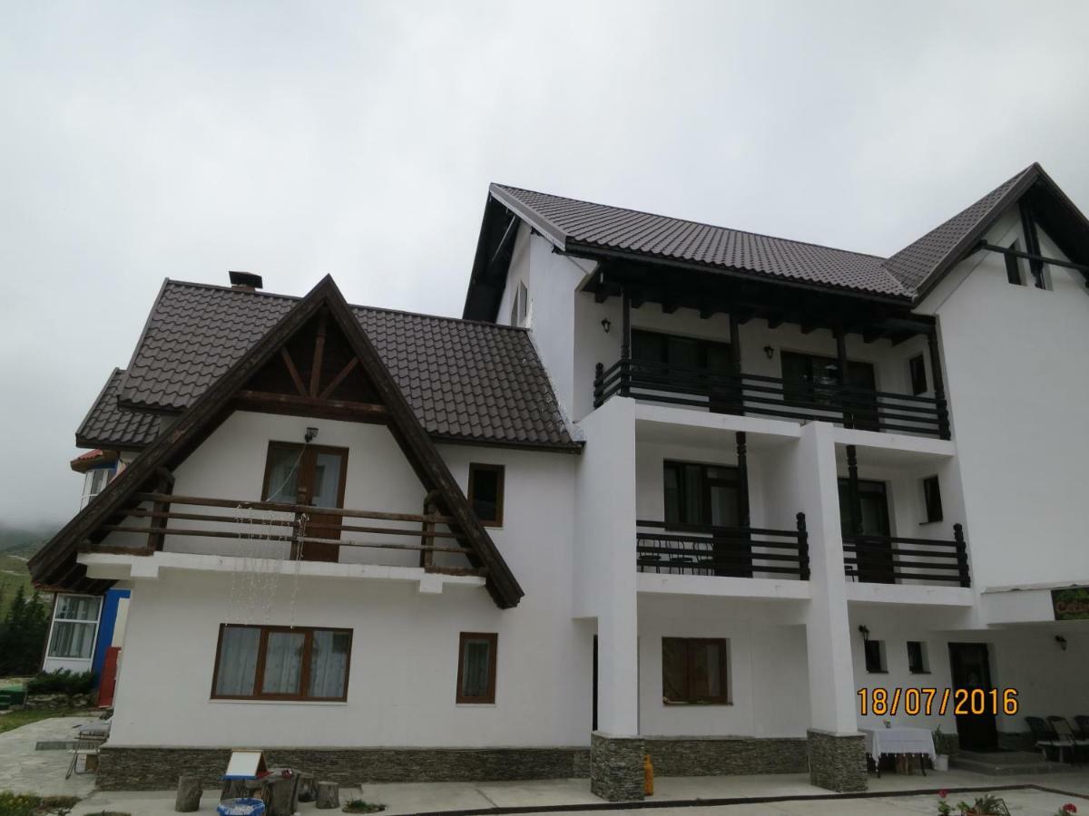 Cetina Hotel Ranca Bagian luar foto
