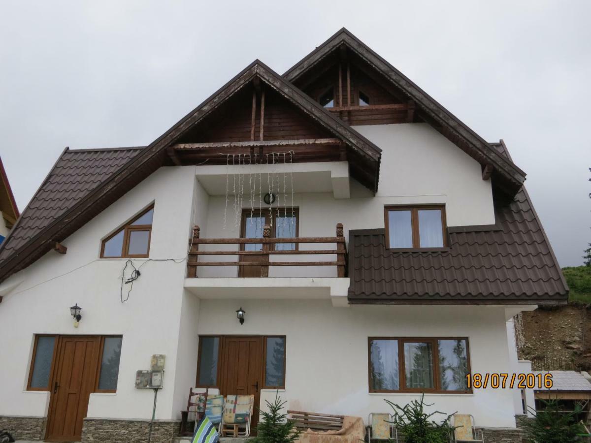 Cetina Hotel Ranca Bagian luar foto